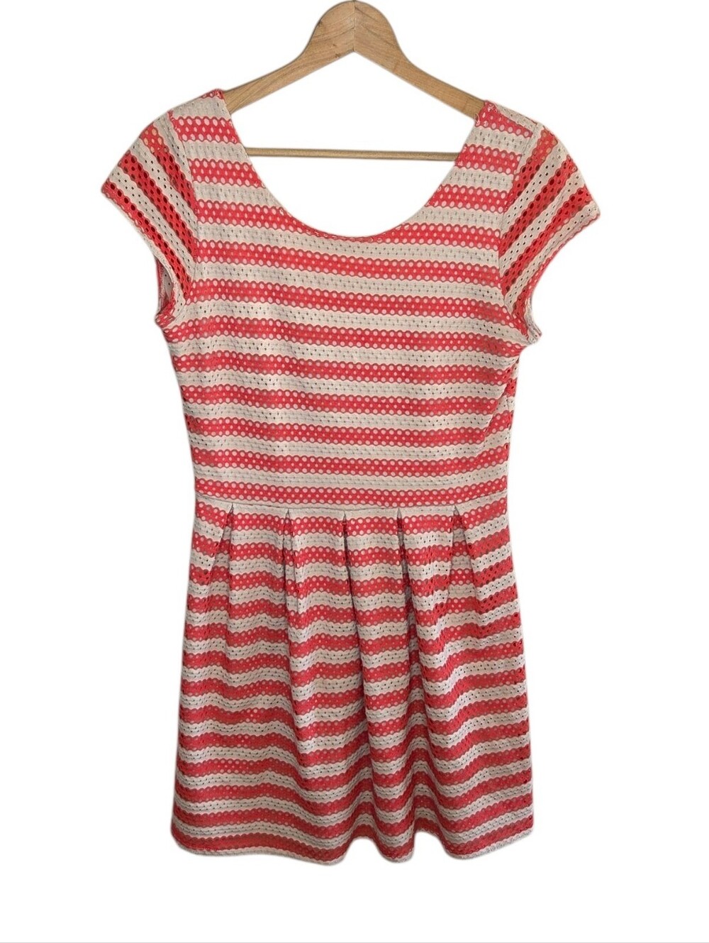 Love Ady Coral Beige Striped Eyelet Fit & Flare Mini Dress Size Large